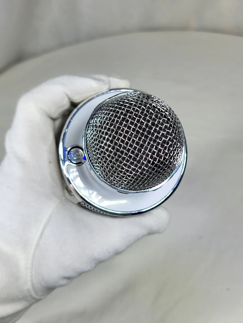 Gabba Goods Bluetooth Karaoke Wireless Hand Held Speaker Microphone